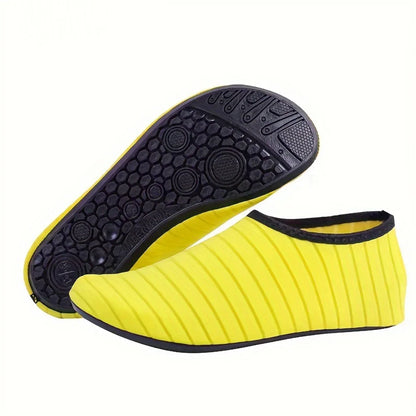Calçado antiderrapante para esportes aquáticos para homens e mulheres, meias descalças, secagem rápida, sapatos de praia e natação, 1 par