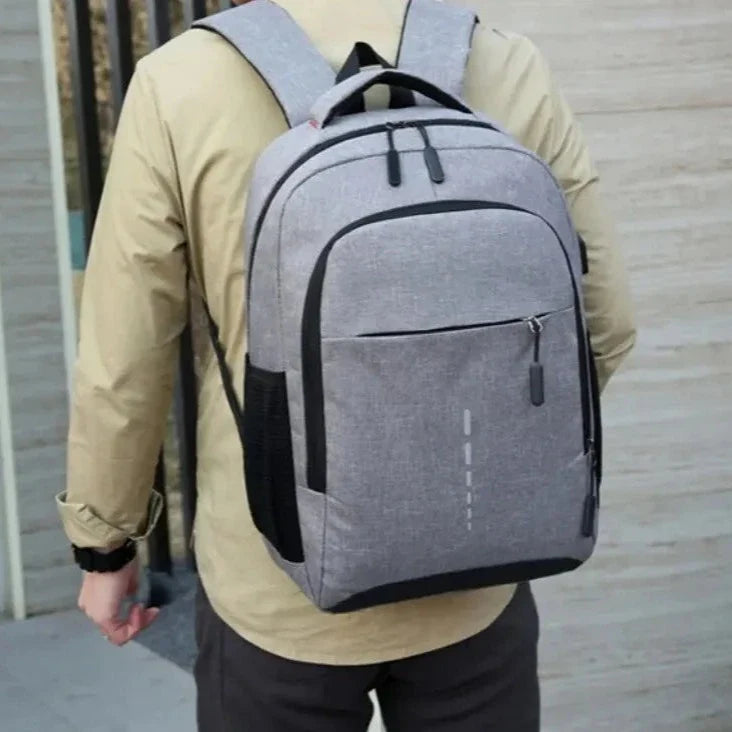 UltraTrek Urban Unisex High-Capacity Backpack