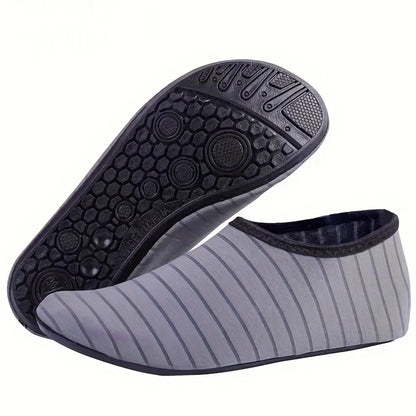 Calçado antiderrapante para esportes aquáticos para homens e mulheres, meias descalças, secagem rápida, sapatos de praia e natação, 1 par