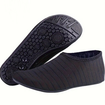 Calçado antiderrapante para esportes aquáticos para homens e mulheres, meias descalças, secagem rápida, sapatos de praia e natação, 1 par