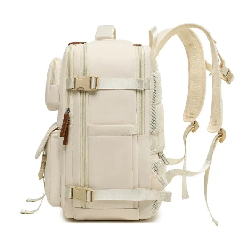 UrbanTrek Unisex Large Capacity Backpack
