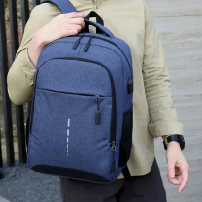 UltraTrek Urban Unisex High-Capacity Backpack